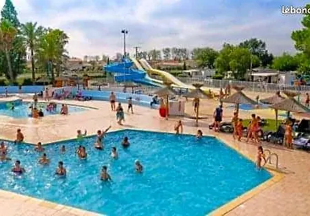Mobil-home 3ch 34 M2 à Saint-cyprien Camping
