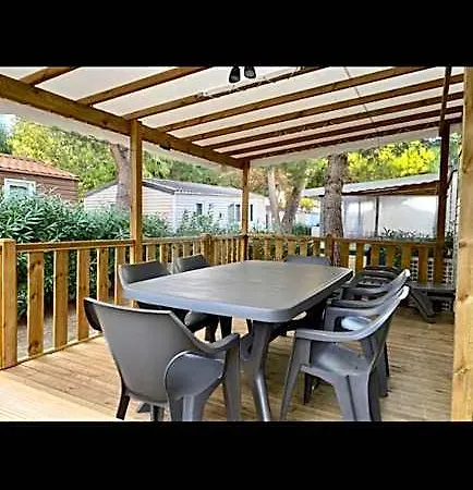 אתר קמפינג Mobil-home 3ch 34 M2 A Saint-cyprien סן סיפריאן