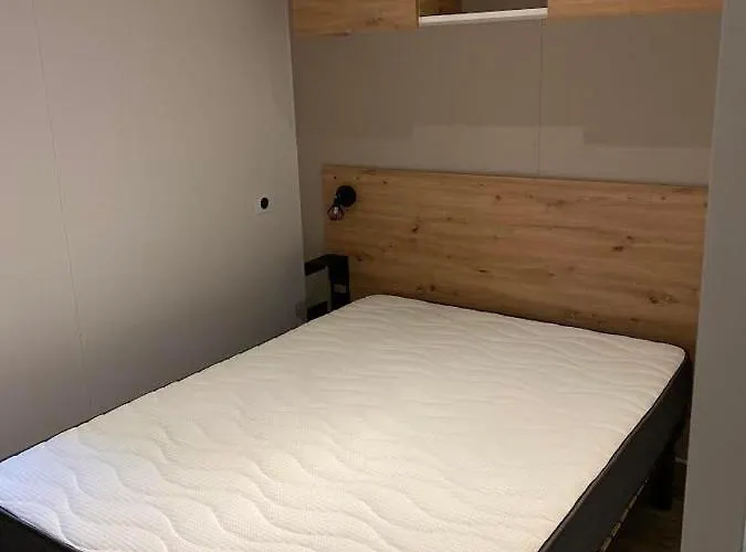 Κάμπινγκ Mobil-home 3ch 34 M2 A Saint-cyprien