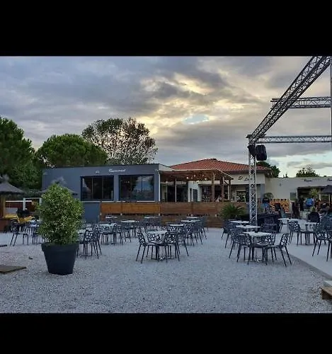 Mobil-home 3ch 34 M2 A Saint-cyprien Kamp alanı Saint-Cyprien (Pyrenees-Orientales)